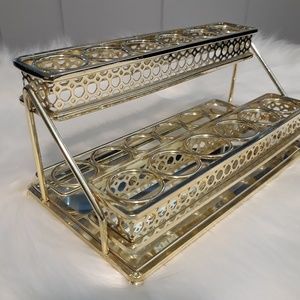 Lip gloss/stick organizer